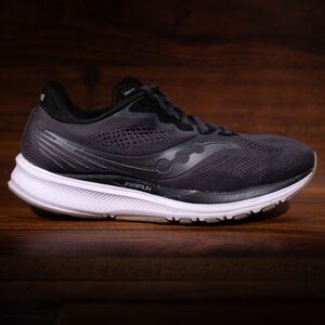 Saucony Ride 14 Womens Size 8 Black White Athletic Running Shoes Sneakers